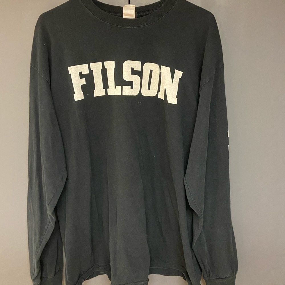 Filson outfitters long sleeve graphic shirt